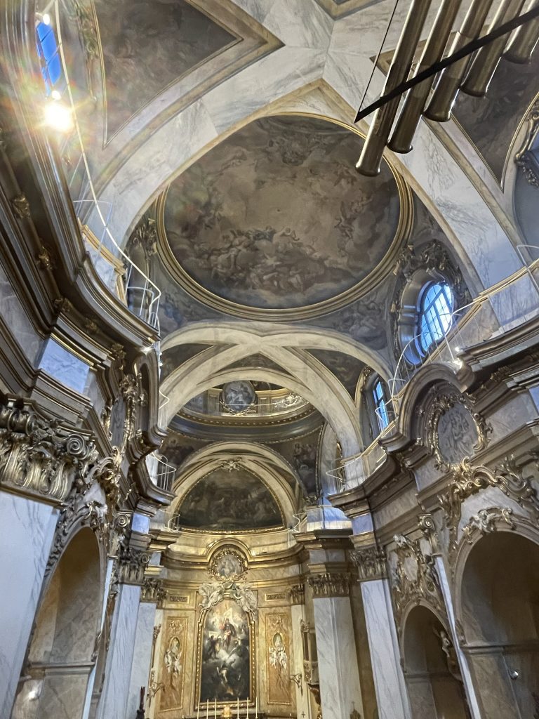Vista de la basílica de San Miguel desde el coro